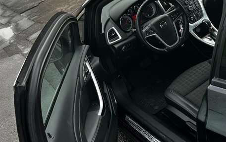 Opel Astra J, 2013 год, 980 000 рублей, 9 фотография