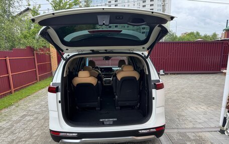 KIA Carnival, 2021 год, 4 000 000 рублей, 21 фотография