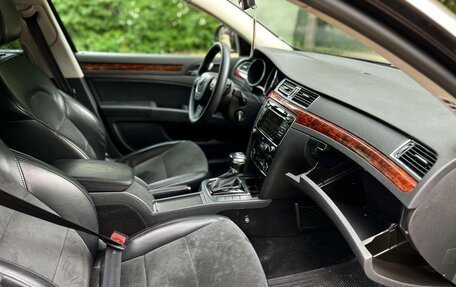 Skoda Superb III рестайлинг, 2011 год, 800 000 рублей, 13 фотография