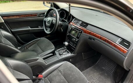Skoda Superb III рестайлинг, 2011 год, 800 000 рублей, 15 фотография