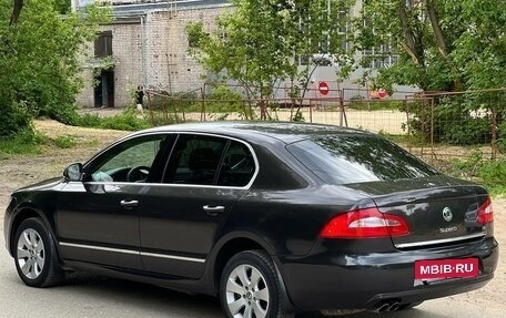 Skoda Superb III рестайлинг, 2011 год, 800 000 рублей, 9 фотография