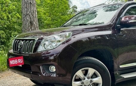 Toyota Land Cruiser Prado 150 рестайлинг 2, 2012 год, 2 390 000 рублей, 5 фотография