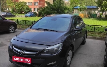 Opel Astra J, 2014 год, 700 000 рублей, 10 фотография