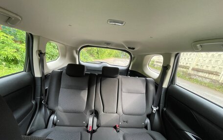 Mitsubishi Outlander III рестайлинг 3, 2016 год, 1 650 000 рублей, 24 фотография
