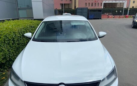 Volkswagen Jetta VI, 2016 год, 1 200 000 рублей, 4 фотография