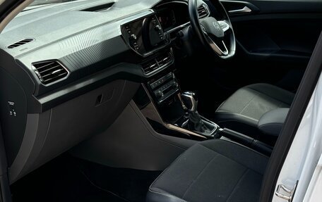Volkswagen T-Cross I, 2020 год, 1 590 000 рублей, 24 фотография