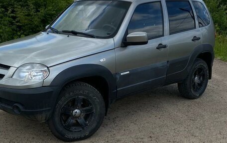 Chevrolet Niva I рестайлинг, 2015 год, 510 000 рублей, 15 фотография