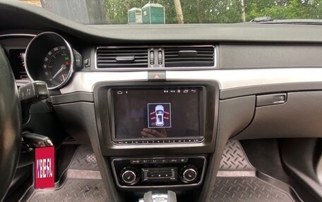 Skoda Superb III рестайлинг, 2010 год, 735 000 рублей, 13 фотография