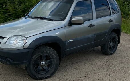 Chevrolet Niva I рестайлинг, 2015 год, 510 000 рублей, 17 фотография