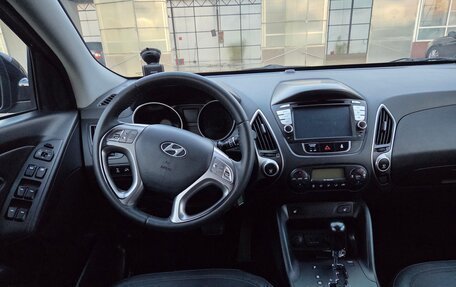 Hyundai ix35 I рестайлинг, 2010 год, 1 125 000 рублей, 18 фотография