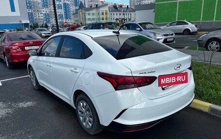 Hyundai Solaris II рестайлинг, 2020 год, 940 000 рублей, 4 фотография