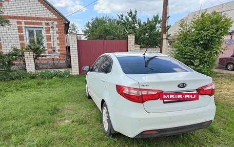 KIA Rio III рестайлинг, 2013 год, 1 020 000 рублей, 4 фотография
