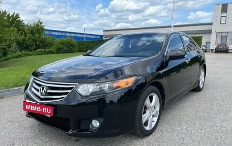 Honda Accord VIII рестайлинг, 2010 год, 1 150 000 рублей, 2 фотография