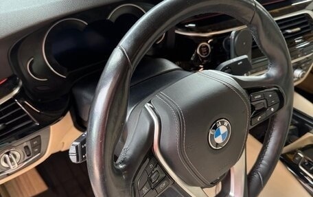BMW 5 серия, 2018 год, 3 750 000 рублей, 11 фотография