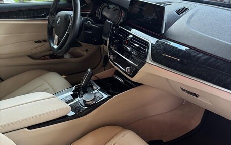 BMW 5 серия, 2018 год, 3 750 000 рублей, 20 фотография