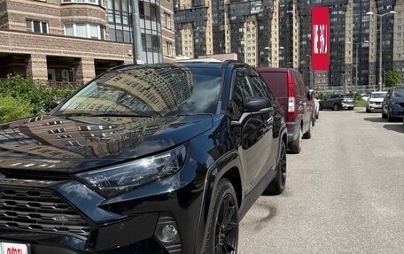 Toyota RAV4, 2019 год, 2 850 000 рублей, 6 фотография