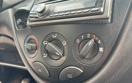 Ford Focus IV, 2002 год, 230 000 рублей, 8 фотография