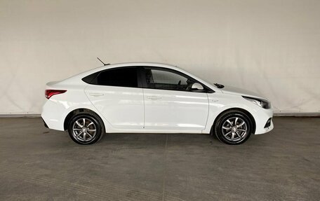 Hyundai Solaris II рестайлинг, 2020 год, 1 390 000 рублей, 8 фотография