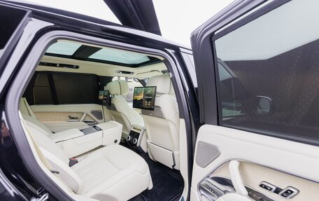Land Rover Range Rover IV рестайлинг, 2025 год, 31 730 000 рублей, 34 фотография