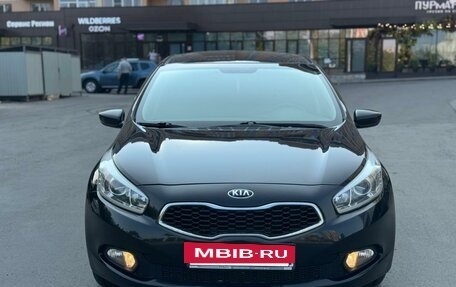 KIA cee'd III, 2015 год, 1 390 000 рублей, 4 фотография