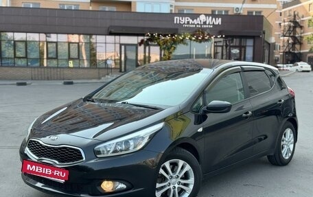 KIA cee'd III, 2015 год, 1 390 000 рублей, 2 фотография