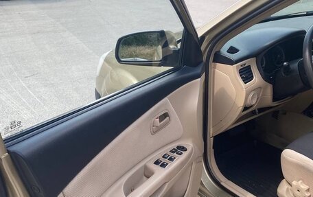 KIA Rio II, 2006 год, 600 000 рублей, 10 фотография