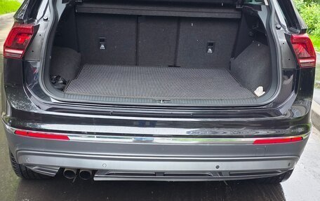 Volkswagen Tiguan II, 2017 год, 2 800 000 рублей, 8 фотография