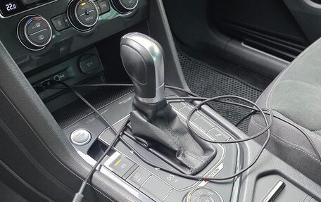 Volkswagen Tiguan II, 2017 год, 2 800 000 рублей, 11 фотография