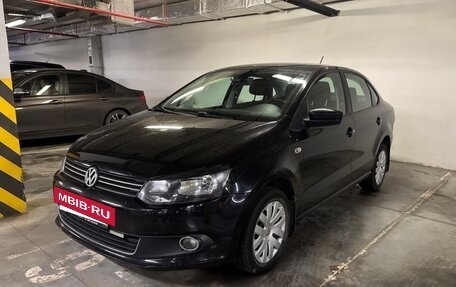 Volkswagen Polo VI (EU Market), 2013 год, 1 060 000 рублей, 3 фотография