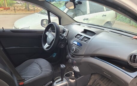 Chevrolet Spark III, 2011 год, 610 000 рублей, 5 фотография