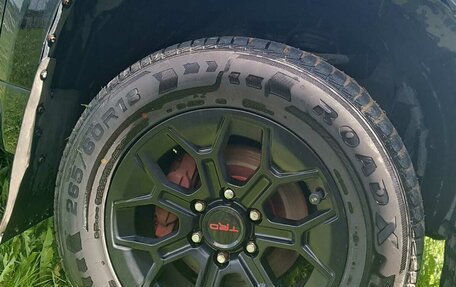 Toyota Land Cruiser Prado 150 рестайлинг 2, 2010 год, 2 700 000 рублей, 6 фотография