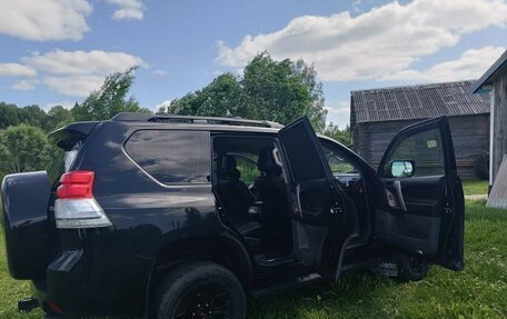 Toyota Land Cruiser Prado 150 рестайлинг 2, 2010 год, 2 700 000 рублей, 17 фотография