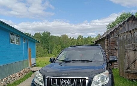 Toyota Land Cruiser Prado 150 рестайлинг 2, 2010 год, 2 700 000 рублей, 15 фотография