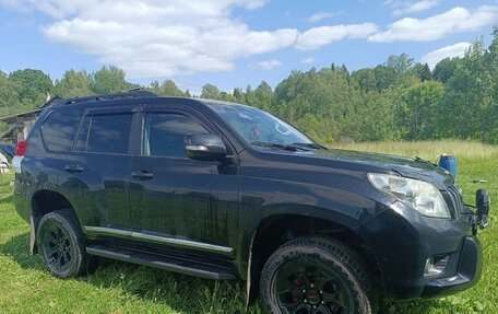 Toyota Land Cruiser Prado 150 рестайлинг 2, 2010 год, 2 700 000 рублей, 20 фотография