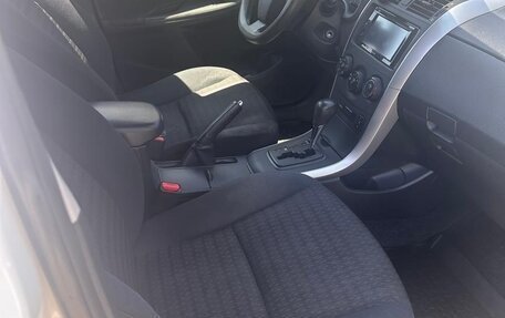 Toyota Corolla, 2012 год, 1 300 000 рублей, 6 фотография