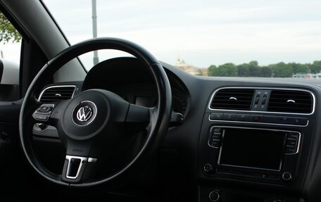 Volkswagen Polo VI (EU Market), 2014 год, 850 000 рублей, 18 фотография