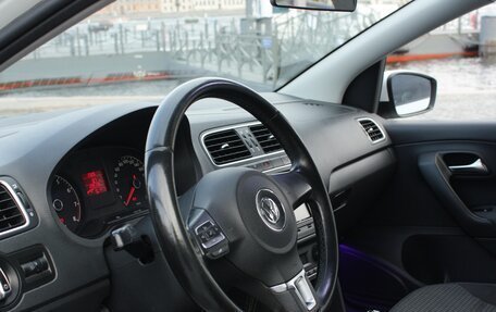 Volkswagen Polo VI (EU Market), 2014 год, 850 000 рублей, 31 фотография