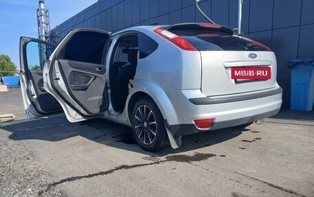 Ford Focus II рестайлинг, 2006 год, 500 000 рублей, 18 фотография
