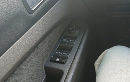 Ford Focus II рестайлинг, 2006 год, 500 000 рублей, 23 фотография