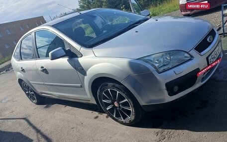 Ford Focus II рестайлинг, 2006 год, 500 000 рублей, 25 фотография