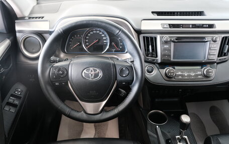 Toyota RAV4, 2014 год, 2 349 000 рублей, 13 фотография