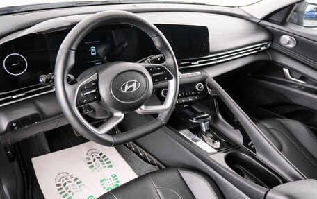 Hyundai Elantra, 2023 год, 1 949 000 рублей, 9 фотография