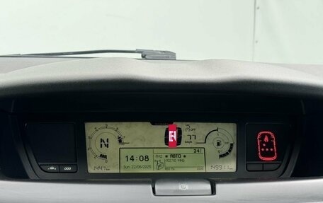 Citroen C4 Picasso II рестайлинг, 2012 год, 670 000 рублей, 15 фотография