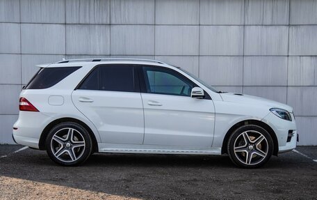 Mercedes-Benz M-Класс, 2015 год, 3 100 000 рублей, 5 фотография