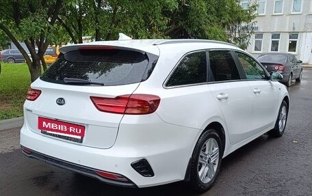 KIA cee'd III, 2020 год, 1 660 000 рублей, 5 фотография