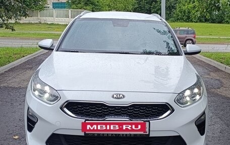KIA cee'd III, 2020 год, 1 660 000 рублей, 6 фотография