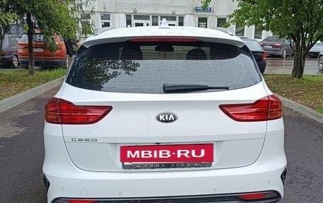 KIA cee'd III, 2020 год, 1 660 000 рублей, 9 фотография