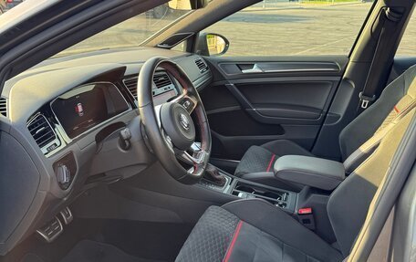 Volkswagen Golf GTI VII, 2017 год, 3 000 000 рублей, 7 фотография