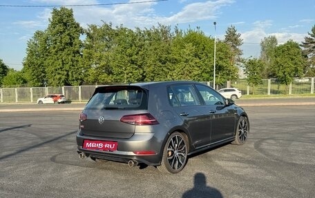 Volkswagen Golf GTI VII, 2017 год, 3 000 000 рублей, 16 фотография