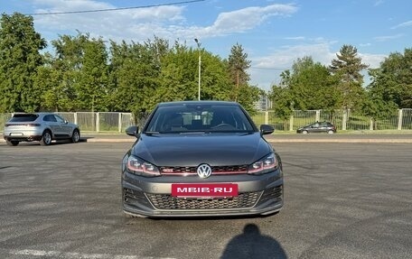 Volkswagen Golf GTI VII, 2017 год, 3 000 000 рублей, 11 фотография